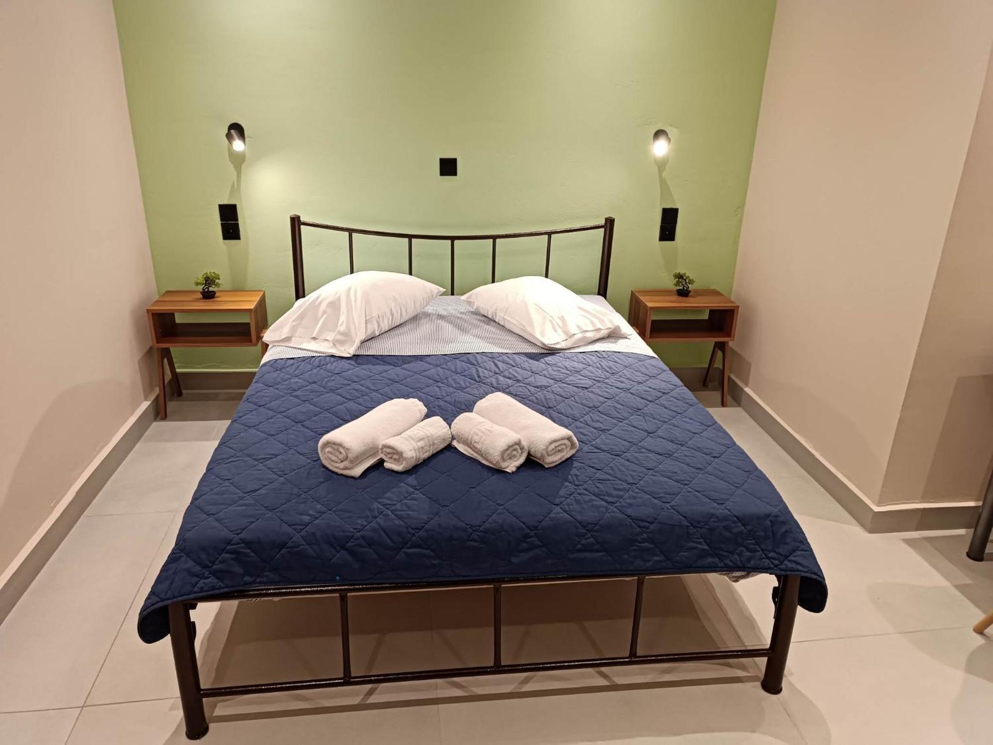 Newly Renovated Apartment Next To The Port Mantouki Dış mekan fotoğraf