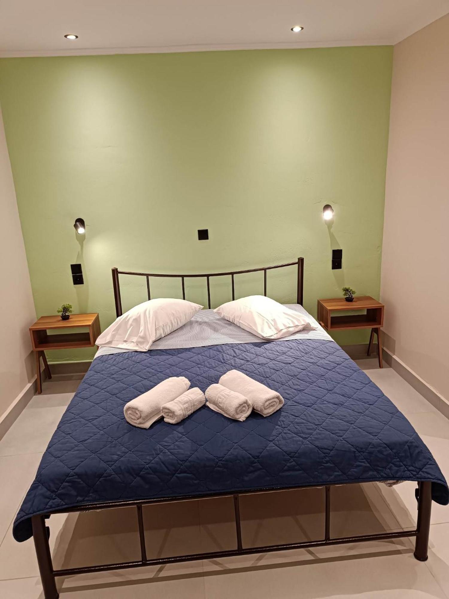 Newly Renovated Apartment Next To The Port Mantouki Dış mekan fotoğraf