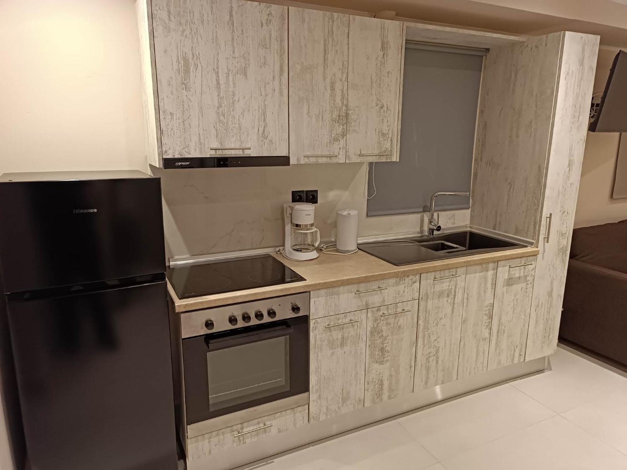 Newly Renovated Apartment Next To The Port Mantouki Dış mekan fotoğraf